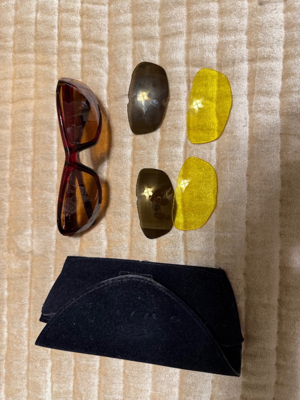 Women's Sunglasses with interchangeable colored lenses